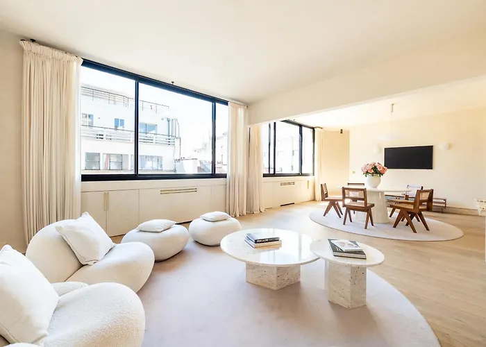 公寓 Lease Mobility L Champs-elysee & Eiffel View L Triplex 2br & Rooftop *