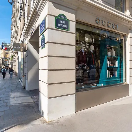 Apartman Lease Mobility L Champs-elysee & Eiffel View L Triplex 2br & Rooftop