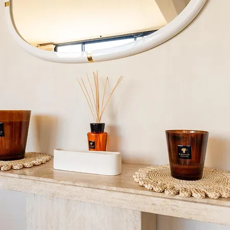 Lease Mobility L Champs-elysee & Eiffel View L Triplex 2br & Rooftop * パリ