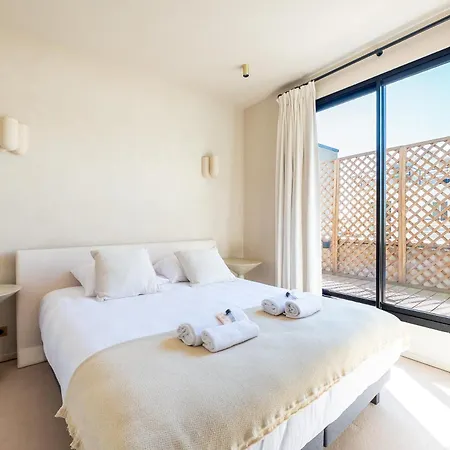 Lease Mobility L Champs-elysee & Eiffel View L Triplex 2br & Rooftop アパート *